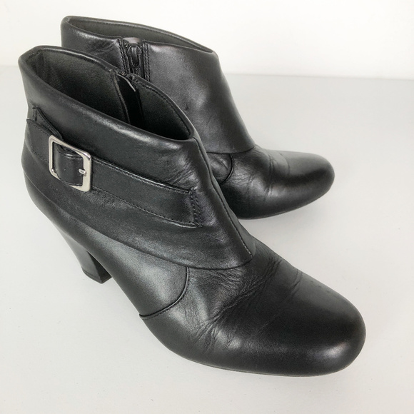 clarks pause majesty